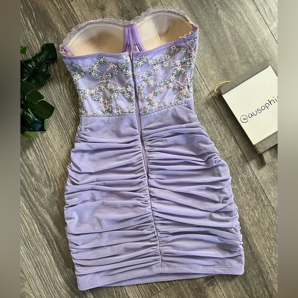 SHEIN Strapless Sweetheart Corset Floral Ruched Mini Dress in Purple. Size XS - Picture 8 of 16